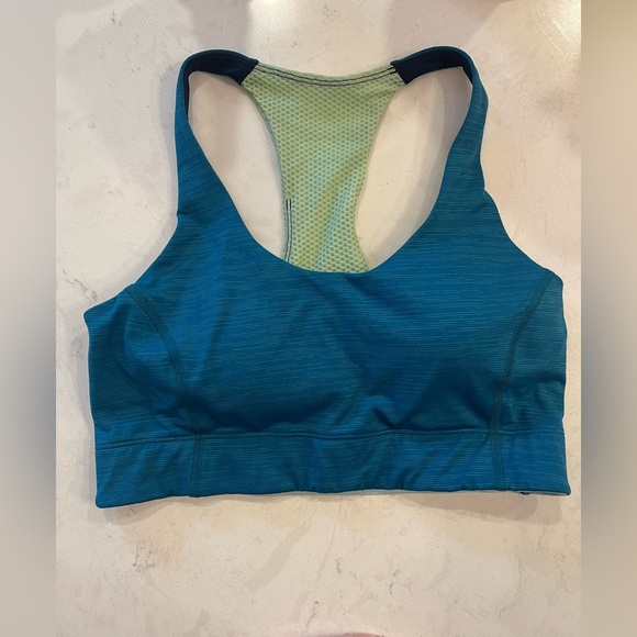 Outdoor Voices Two Tone Sports Bra Size Small - Picture 2 of 11
